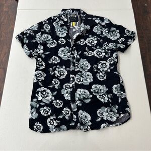 Denim & Flower Black and Gray Casual Button Down Shirt with Floral Design
